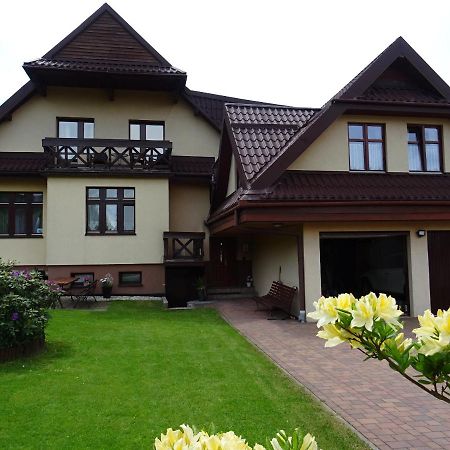 Olimp Pokoje I Apartamenty Щирк Екстер'єр фото