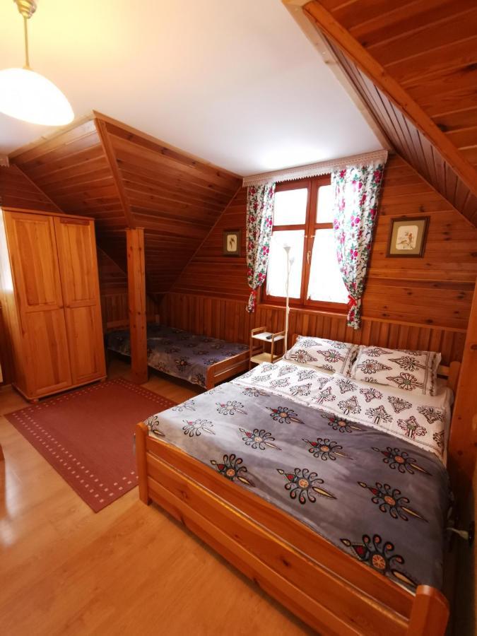 Olimp Pokoje I Apartamenty Щирк Екстер'єр фото